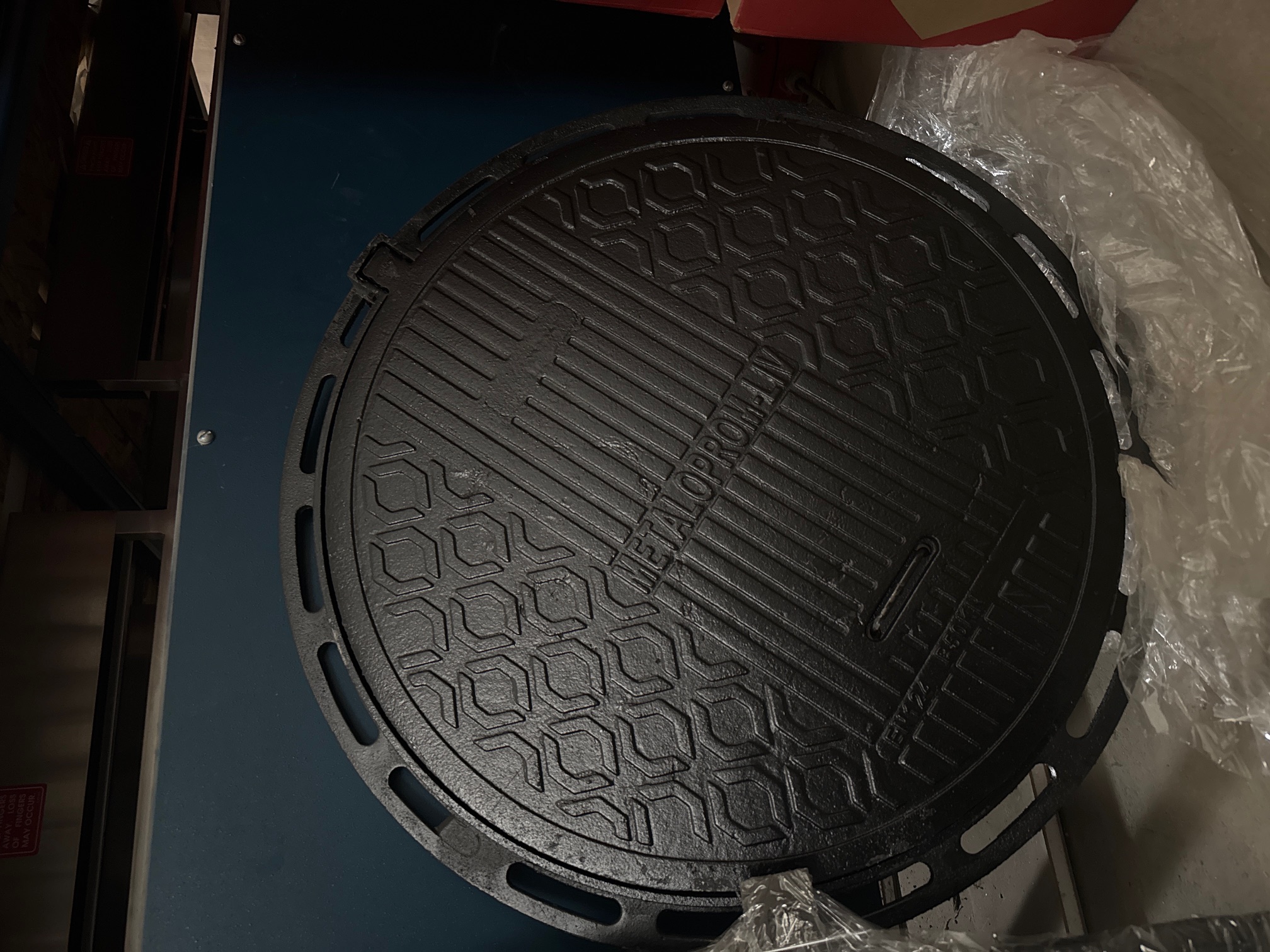ŠAHT POKLOPCI OKRUGLI  f670 125KN - 12,5t nosivost